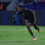 O chefe do Independiente agora comenta sobre Juan Angulo ao Man Utd em meio a links: 'Esperemos...'