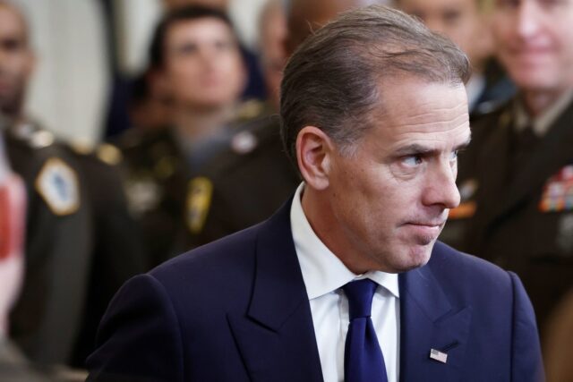 O desafio Cage Match de Hunter Biden para Trump Sons O desafio Cage Match de Hunter Biden para Trump Sons gera alvoroço online