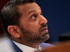 O diretor do FBI, Kash Patel, abre um processo por difamação de US$ 250 milhões contra o Atlântico, que chama o processo de ‘sem mérito’ O diretor do FBI, Kash Patel, abre um processo por difamação de US$ 250 milhões contra o Atlântico, que chama o processo de 'sem mérito'