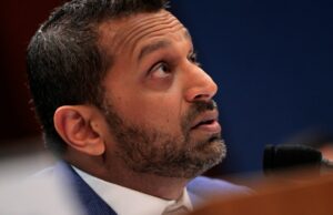 O diretor do FBI, Kash Patel, abre um processo por difamação de US$ 250 milhões contra o Atlântico, que chama o processo de ‘sem mérito’ O diretor do FBI, Kash Patel, abre um processo por difamação de US$ 250 milhões contra o Atlântico, que chama o processo de 'sem mérito'