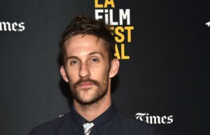 O escritor do ‘SNL’ Jimmy Fowlie diz que o caso da irmã agora é uma investigação de homicídio; LAPD diz que não é O escritor do 'SNL' Jimmy Fowlie diz que o caso da irmã agora é uma investigação de homicídio; LAPD diz que não é