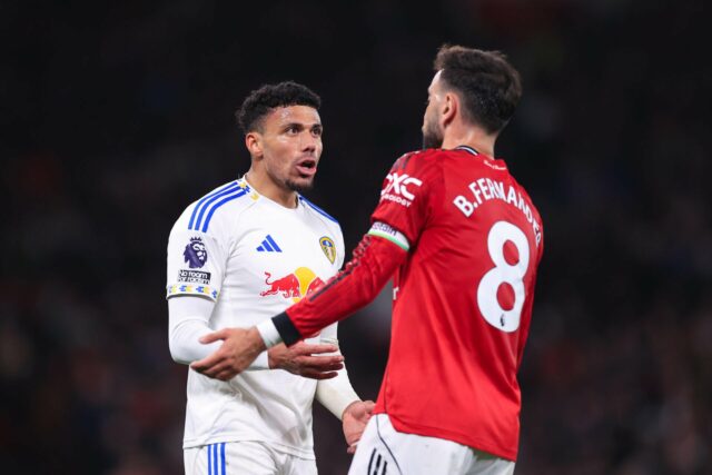 O especialista do MUTV argumenta que ambos os gols do Leeds contra o Man Utd poderiam ter sido anulados pelo árbitro
