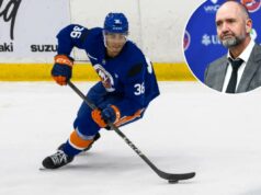 O final da temporada regular dos Islanders terá uma sensação de teste de pré-temporada O defensor do New York Islanders, Isaiah George (36), patina durante o treino.