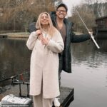 A BBC renovou a série de TV fly-on-the-wall de Stacey Solomon e Joe Swash para uma terceira temporada