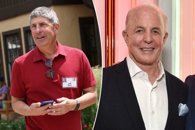 RJ Cipriani em frente a uma rua movimentada de Las Vegas à noite.