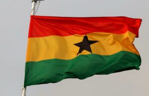 O jogador de futebol ganês Dominic Frimpong morreu em ataque ao ônibus do time Berekum Chelsea O jogador de futebol ganês Dominic Frimpong morreu em ataque ao ônibus do time Berekum Chelsea