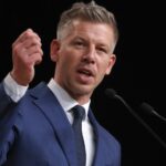 O líder húngaro Péter Magyar deve participar da estreia internacional do documentário 'Spring Wind – The Awakening' no Festival de Cinema da Riviera da Itália