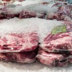 O motivo de uma mulher comer comida congelada de um amigo é aplaudido: ‘Nossa carne agora’