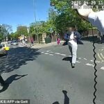 A polícia teve que dar um choque no faca em Golders Green depois que dois judeus foram esfaqueados no ataque terrorista. Ambos estão agora em condição estável