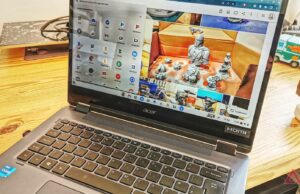 O novo kit USB do Google é a solução plug-and-play que faltava no ChromeOS Flex Renderização do Chrome OS em um dispositivo semelhante a um tablet