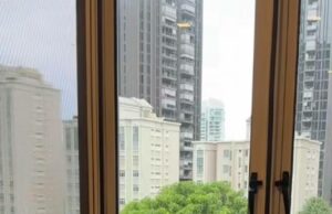 ‘O país mais limpo do mundo’, os incríveis aparelhos de limpeza doméstica de Cingapura revelados No TikTok no início deste ano, a influenciadora de Cingapura Cherie a demonstrou usando um prático ‘winbot’ da empresa ECOVACS – que ela usa para limpar suas janelas sem cansar os braços.