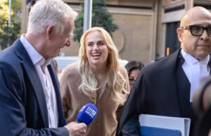 O papel da estrela de Hollywood Rebel Wilson em site de difamação malicioso é investigado O papel da estrela de Hollywood Rebel Wilson em site de difamação malicioso é investigado