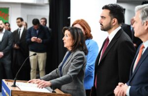 O pied-à-terre-tax pivot de Hochul mostra Mamdani IS puxando-a para a extrema esquerda O pied-à-terre-tax pivot de Hochul mostra Mamdani IS puxando-a para a extrema esquerda