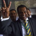 O presidente do críquete do Sri Lanka, Shammi Silva, renuncia com efeito imediato