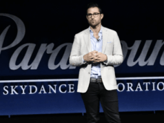 O primeiro adiantamento da Paramount sob Skydance anuncia tecnologia, esportes e o renascimento da empresa Jay Askinasi Paramount Skydance upfront April 16, 2026 Paramount Theatre