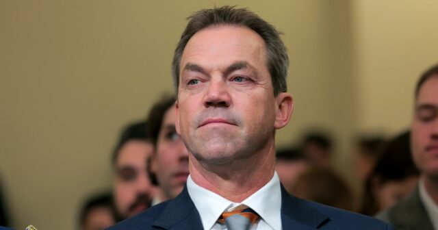 O marido de Kristi Noem, Bryon Noem, supostamente disse a Dominatrix que pensava em deixar a esposa por ela 1