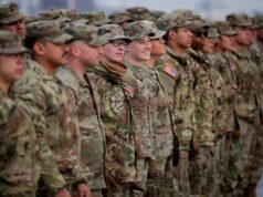 O registro militar automático para homens americanos elegíveis começará em dezembro O registro militar automático para homens americanos elegíveis começará em dezembro