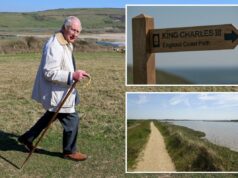 O rei Carlos faz uma caminhada real para abrir um novo caminho costeiro em sua homenagem O rei Carlos faz uma caminhada real para abrir um novo caminho costeiro em sua homenagem