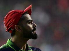 O sucesso do RCB se deve à confiança de Kohli na escalação de rebatidas: Sanjay Manjrekar O sucesso do RCB se deve à confiança de Kohli na escalação de rebatidas: Sanjay Manjrekar