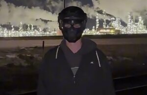 O super-herói da vida real NoMark enfrenta bandidos enquanto patrulha Minneapolis Anthony Michael Lennon Mugshot Departamento de Polícia de Moore