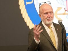 O vice-presidente do PMC, Gerry Byrne, receberá diploma honorário da Fordham University O vice-presidente do PMC, Gerry Byrne, receberá diploma honorário da Fordham University