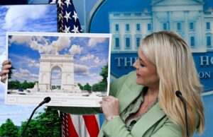 O ‘arco do triunfo’ de Trump está maior do que nunca, e até o especialista que o propôs está preocupado Representações artísticas e diagramas do novo arco triunfal do presidente dos EUA, Donald Trump.