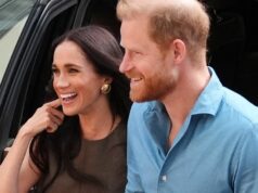 ‘Obsceno’: uma coisa que a maioria dos australianos concorda sobre a turnê de Harry e Meghan MELBOURNE, AUSTRÁLIA - 16 DE ABRIL: Meghan, Duquesa de Sussex, e Príncipe Harry, Duque de Sussex chegam para uma visita ao Batry Australia, um programa de envolvimento em saúde mental na Swinburne University of Technology em 16 de abril de 2026 em Melbourne, Austrália. O duque e a duquesa de Sussex estão em visita de quatro dias à Austrália, com compromissos em Melbourne, Canberra e Sydney. (Foto de Jonathan Brady/PA Wire-Pool/Getty Images)