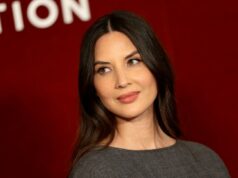 Olivia Munn diz que co-estrela se recusou a filmar a cena sendo salva por uma mulher e interrompeu a produção por ’45 minutos’: ‘Ela não pode me salvar. Não estamos fazendo isso Olivia Munn diz que co-estrela se recusou a filmar a cena sendo salva por uma mulher e interrompeu a produção por '45 minutos': 'Ela não pode me salvar. Não estamos fazendo isso