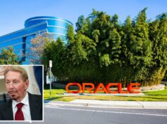 Oracle despede mais de 700 trabalhadores – a primeira onda em um banho de sangue que pode engolir 30 mil Larry Ellison, cofundador e presidente executivo da Oracle Corp., em cerimônia de assinatura de ordem executiva.