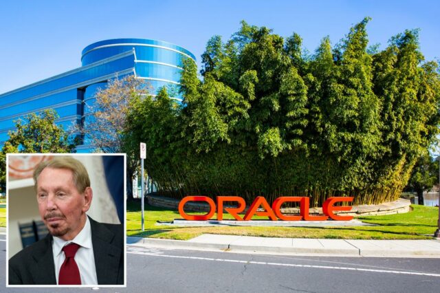 Oracle despede mais de 700 trabalhadores – a primeira onda Larry Ellison, cofundador e presidente executivo da Oracle Corp., em cerimônia de assinatura de ordem executiva.