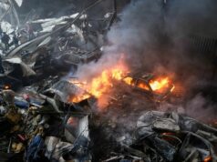 Os ataques continuam apesar do acordo de cessar-fogo “frágil” Os ataques continuam apesar do acordo de cessar-fogo “frágil”