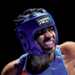 Os boxeadores Vishvanath Suresh e Sachin Siwach invadem os quartos do boxe asiático