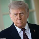 Os britânicos enfrentarão escassez dentro de 'duas ou três semanas', à medida que a guerra de Donald Trump com o Irã se arrasta, afirmou-se