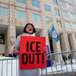 Os centros de detenção do ICE seriam banidos sob nova proposta: lista de patrocinadores