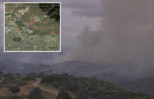 Os combustíveis eólicos provocam incêndios em OC, fechando estradas e forçando avisos de evacuação Os combustíveis eólicos provocam incêndios em OC, fechando estradas e forçando avisos de evacuação