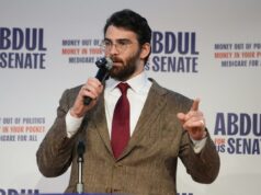 Os democratas têm o poder de acabar com toda a retórica violenta – como a de Hasan Piker – e se não, o seu silêncio é uma aprovação tácita Hasan Piker fala em um comício de campanha de Abdul El-Sayed, um candidato progressista nas primárias democratas para o Senado dos EUA em Michigan, terça-feira, 7 de abril de 2026, na Universidade de Michigan em Ann Arbor, Michigan.