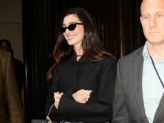 Os jeans de perna larga de Anne Hathaway são surpreendentemente lisonjeiros Hilary Duff é vista em 12 de abril de 2026 em Los Angeles, Califórnia.