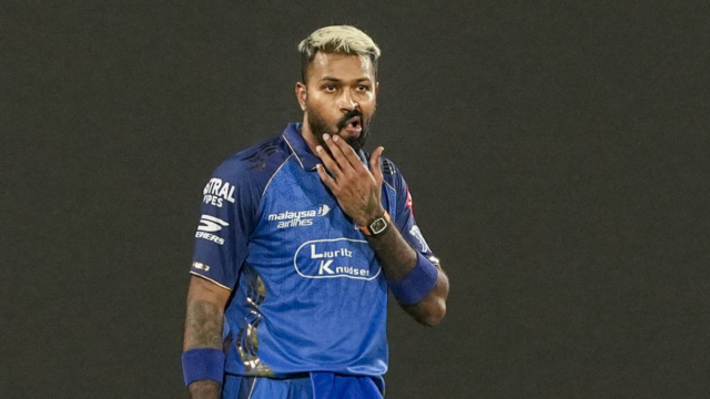 `Os jogadores precisam assumir a responsabilidade`: Hardik após sofrer derrota `Os jogadores precisam assumir a responsabilidade`: Hardik após sofrer derrota contra RR