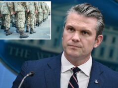 Os jovens elegíveis serão automaticamente registrados para o recrutamento militar dos EUA ainda este ano Exército de botas militares caminha pela colheita do campo de desfile photo