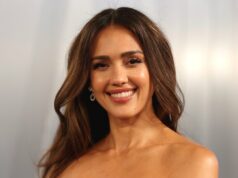 Os slides de garota rica de Jessica Alba são “muito confortáveis”, segundo os compradores Jéssica Alba