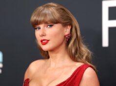 Os tênis de malha da Taylor Swift são a tendência de calçados mais legal da primavera A atriz norte-americana Jennifer Lawrence comparece ao 16º Governors Awards no Ray Dolby Ballroom no Ovation Hollywood em Los Angeles em 16 de novembro de 2025.