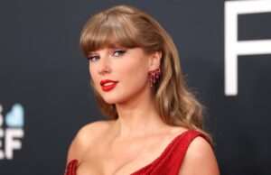 Os tênis de malha da Taylor Swift são a tendência de calçados mais legal da primavera A atriz norte-americana Jennifer Lawrence comparece ao 16º Governors Awards no Ray Dolby Ballroom no Ovation Hollywood em Los Angeles em 16 de novembro de 2025.