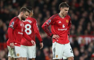 Manuel Ugarte é descartado no Man Utd, mas seu companheiro também está falhando na regra de Berrada, Ineos deve agir Os torcedores do Man Utd têm muito a dizer sobre o raro início de campo de Manuel Ugarte na derrota por 2 a 1 para o Leeds