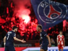 PSG x Bayern de Munique: especialistas em futebol e torcedores reagem à semifinal da Liga dos Campeões O meio-campista francês nº 17 do Bayern de Munique, Michael Olise, comemora depois de marcar o segundo gol de seu time durante a partida de primeira mão das semifinais da Liga dos Campeões da UEFA entre Paris Saint-Germain (PSG) e Bayern de Munique, no Parc des Princes, em Paris, em 28 de abril de 2026. (Foto de ALAIN JOCARD / AFP)