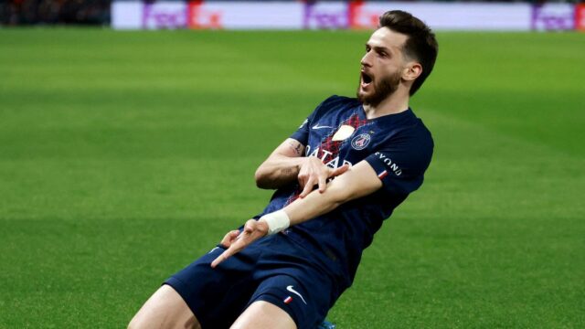 PSG x Liverpool – Salah ficou no banco enquanto o desdentado Liverpool perde por 0-2 na Liga dos Campeões
