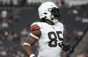 Panteras vinculadas à arma 34-TD para QB Bryce Young Former Cleveland Browns TE David Njoku