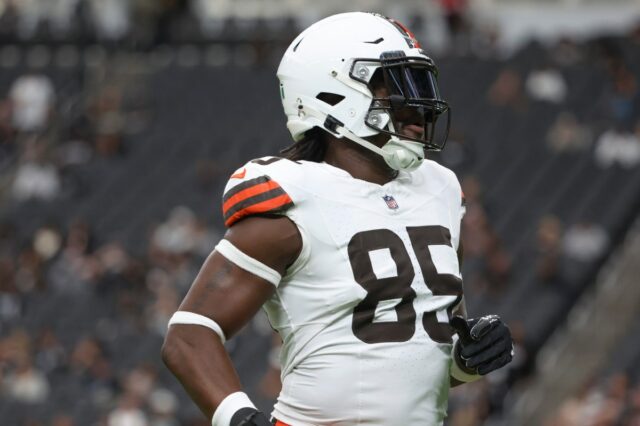 Former Cleveland Browns TE David Njoku