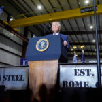 Os trabalhos continuam em uma parte praticamente demolida da Ala Leste da Casa Branca, quinta-feira, 23 de outubro de 2025, em Washington, antes da construção de um novo salão de baile. (Foto AP/Jacquelyn Martin)