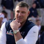 O que saber sobre Mike Vrabel e Dianna Russini GettyImages-2260289572 GettyImages-2260448353