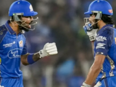 `Pedi para ele se acalmar…`: Varma em bate-papo animado no meio da partida com Pandya `Pedi para ele se acalmar...`: Varma em bate-papo animado no meio da partida com Pandya